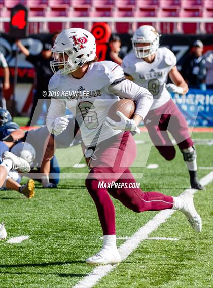 Thumbnail 2 in Corner Canyon vs. Lone Peak (UHSAA 6A Semifinal) photogallery.