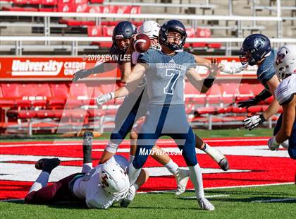 Thumbnail 2 in Corner Canyon vs. Lone Peak (UHSAA 6A Semifinal) photogallery.