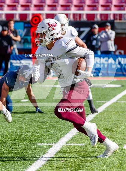 Thumbnail 1 in Corner Canyon vs. Lone Peak (UHSAA 6A Semifinal) photogallery.