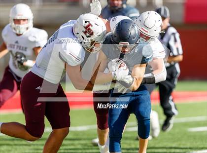 Thumbnail 3 in Corner Canyon vs. Lone Peak (UHSAA 6A Semifinal) photogallery.