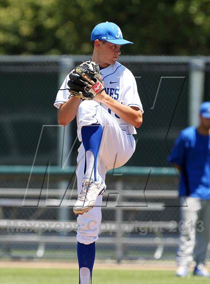 Thumbnail 2 in Analy vs. Acalanes (CIF NCS D3 Final) photogallery.
