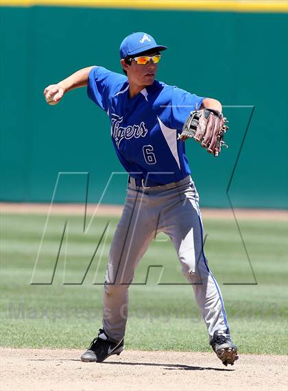 Thumbnail 3 in Analy vs. Acalanes (CIF NCS D3 Final) photogallery.