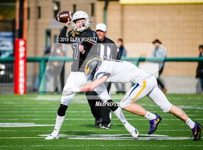 Thumbnail 3 in Bellevue @ Eastside Catholic (WIAA 3A Semifinal) photogallery.