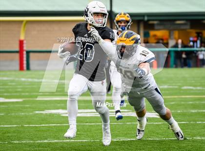 Thumbnail 2 in Bellevue @ Eastside Catholic (WIAA 3A Semifinal) photogallery.