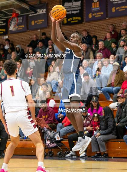 Thumbnail 2 in East Forsyth vs South Stokes (Frank Spencer Holiday Classic) photogallery.