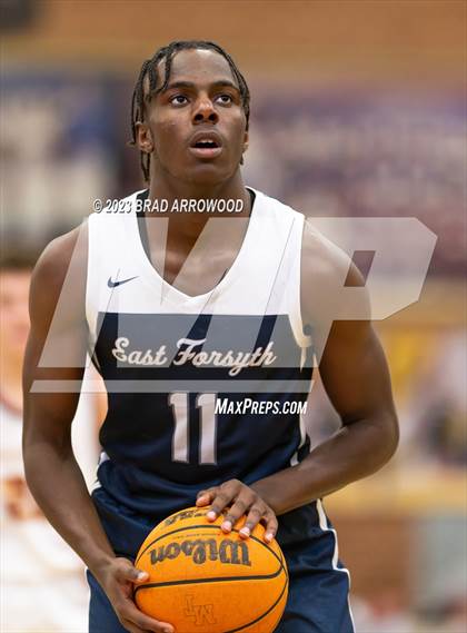 Thumbnail 2 in East Forsyth vs South Stokes (Frank Spencer Holiday Classic) photogallery.