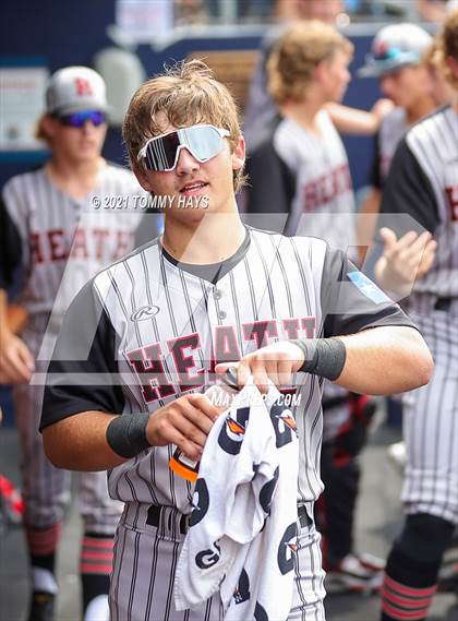Thumbnail 3 in Rockwall vs. Rockwall-Heath (UIL 6A Region Final) photogallery.