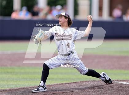 Thumbnail 2 in Rockwall vs. Rockwall-Heath (UIL 6A Region Final) photogallery.