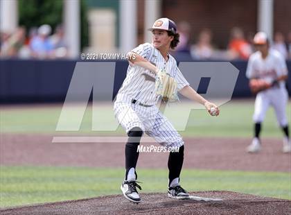 Thumbnail 3 in Rockwall vs. Rockwall-Heath (UIL 6A Region Final) photogallery.