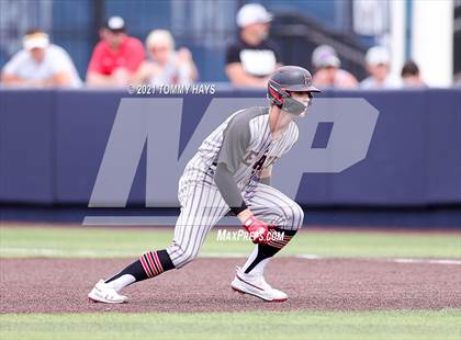 Thumbnail 3 in Rockwall vs. Rockwall-Heath (UIL 6A Region Final) photogallery.