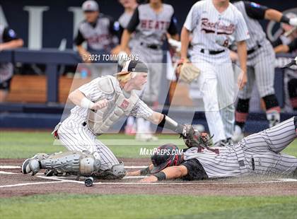 Thumbnail 3 in Rockwall vs. Rockwall-Heath (UIL 6A Region Final) photogallery.