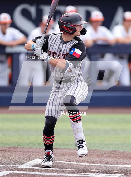Thumbnail 3 in Rockwall vs. Rockwall-Heath (UIL 6A Region Final) photogallery.