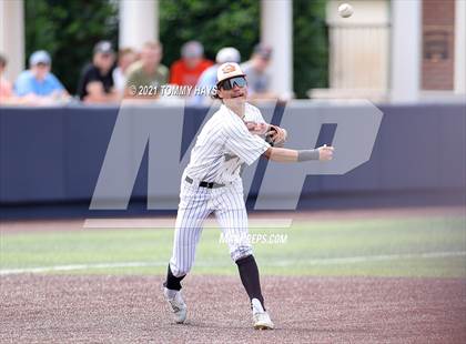Thumbnail 2 in Rockwall vs. Rockwall-Heath (UIL 6A Region Final) photogallery.