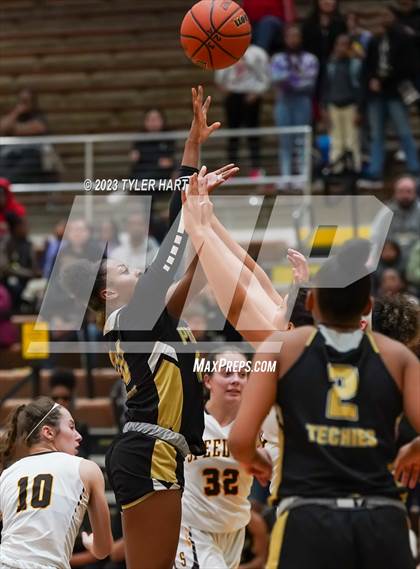 Thumbnail 1 in Purdue Polytechnic vs. Speedway (IHSAA 3A Sectional Semi-Final) photogallery.