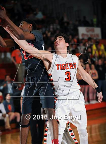 Thumbnail 3 in Hazel Green @ Grissom photogallery.