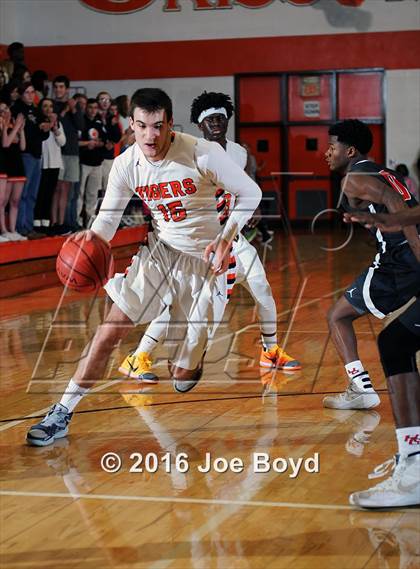 Thumbnail 3 in Hazel Green @ Grissom photogallery.