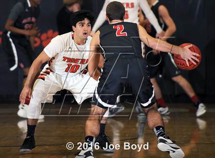 Thumbnail 2 in Hazel Green @ Grissom photogallery.