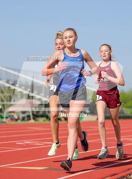 Thumbnail 1 in UIL 3A Area Track Meet photogallery.