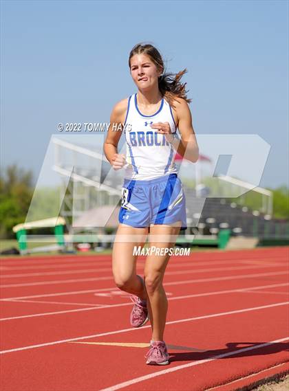 Thumbnail 2 in UIL 3A Area Track Meet photogallery.