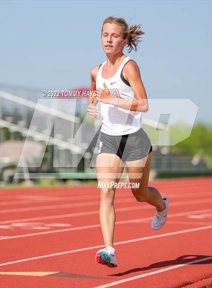 Thumbnail 2 in UIL 3A Area Track Meet photogallery.