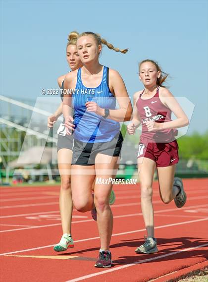Thumbnail 2 in UIL 3A Area Track Meet photogallery.