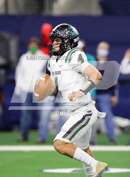 Thumbnail 3 in Cedar Park vs. Ryan (UIL 5A Division 1 Final) photogallery.