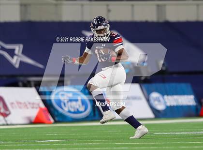 Thumbnail 3 in Cedar Park vs. Ryan (UIL 5A Division 1 Final) photogallery.