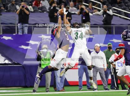 Thumbnail 3 in Cedar Park vs. Ryan (UIL 5A Division 1 Final) photogallery.