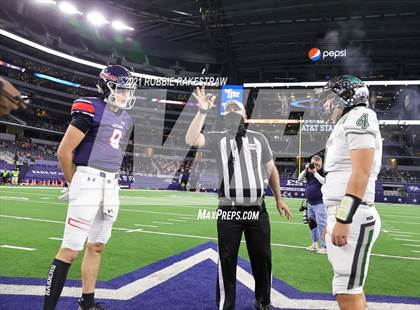 Thumbnail 3 in Cedar Park vs. Ryan (UIL 5A Division 1 Final) photogallery.
