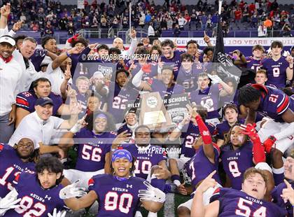 Thumbnail 2 in Cedar Park vs. Ryan (UIL 5A Division 1 Final) photogallery.