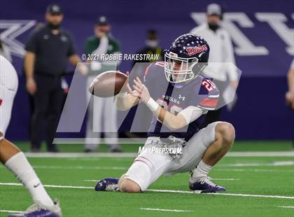 Thumbnail 3 in Cedar Park vs. Ryan (UIL 5A Division 1 Final) photogallery.