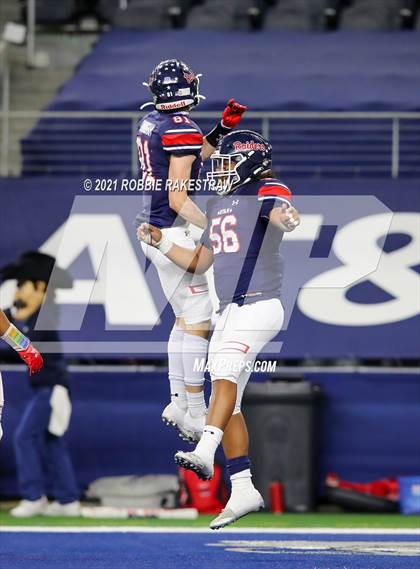 Thumbnail 2 in Cedar Park vs. Ryan (UIL 5A Division 1 Final) photogallery.