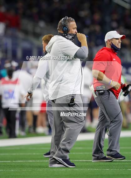 Thumbnail 1 in Cedar Park vs. Ryan (UIL 5A Division 1 Final) photogallery.