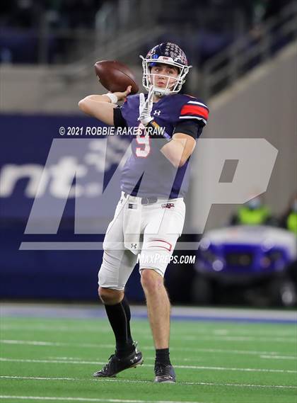 Thumbnail 1 in Cedar Park vs. Ryan (UIL 5A Division 1 Final) photogallery.