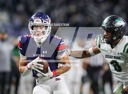Thumbnail 3 in Cedar Park vs. Ryan (UIL 5A Division 1 Final) photogallery.