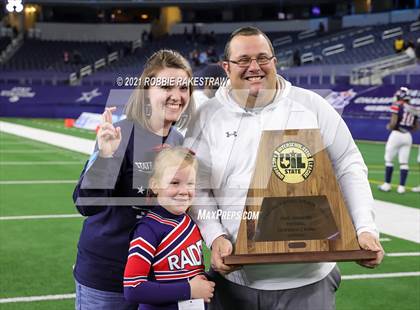 Thumbnail 3 in Cedar Park vs. Ryan (UIL 5A Division 1 Final) photogallery.