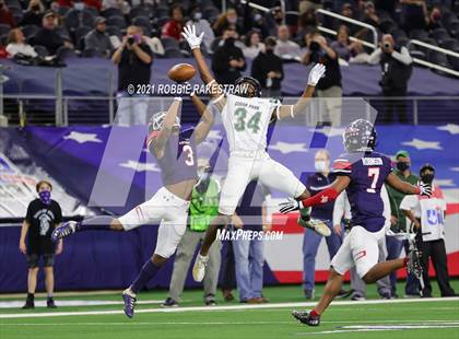 Thumbnail 2 in Cedar Park vs. Ryan (UIL 5A Division 1 Final) photogallery.
