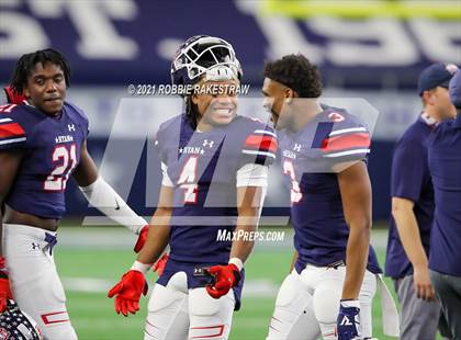 Thumbnail 1 in Cedar Park vs. Ryan (UIL 5A Division 1 Final) photogallery.