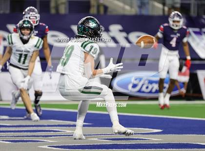Thumbnail 1 in Cedar Park vs. Ryan (UIL 5A Division 1 Final) photogallery.