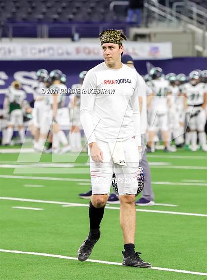 Thumbnail 3 in Cedar Park vs. Ryan (UIL 5A Division 1 Final) photogallery.