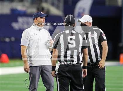 Thumbnail 1 in Cedar Park vs. Ryan (UIL 5A Division 1 Final) photogallery.