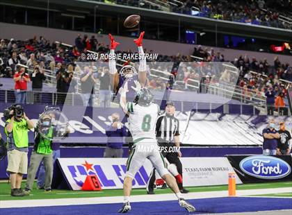 Thumbnail 3 in Cedar Park vs. Ryan (UIL 5A Division 1 Final) photogallery.