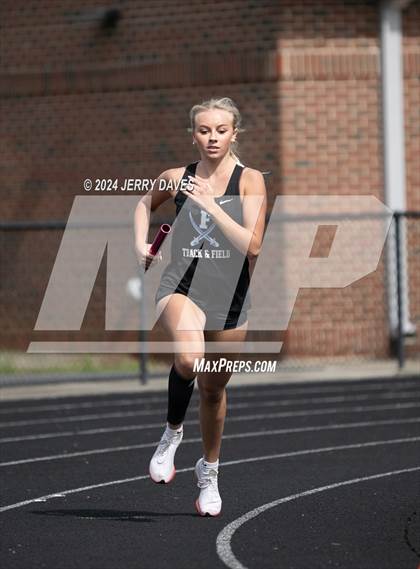 Thumbnail 3 in Gilmer Meet photogallery.