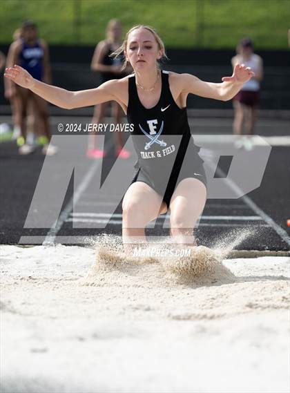 Thumbnail 1 in Gilmer Meet photogallery.