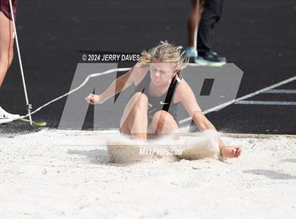 Thumbnail 2 in Gilmer Meet photogallery.