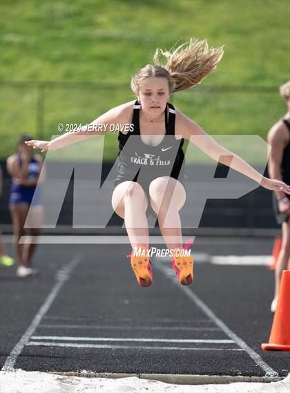 Thumbnail 3 in Gilmer Meet photogallery.