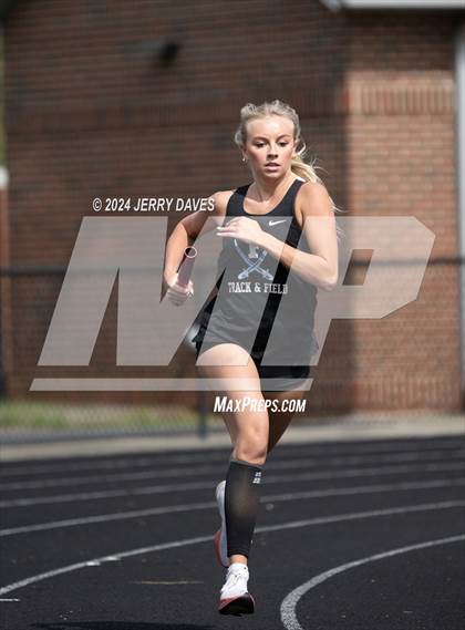 Thumbnail 1 in Gilmer Meet photogallery.