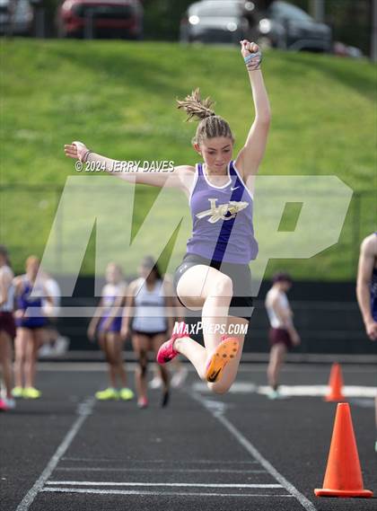 Thumbnail 3 in Gilmer Meet photogallery.