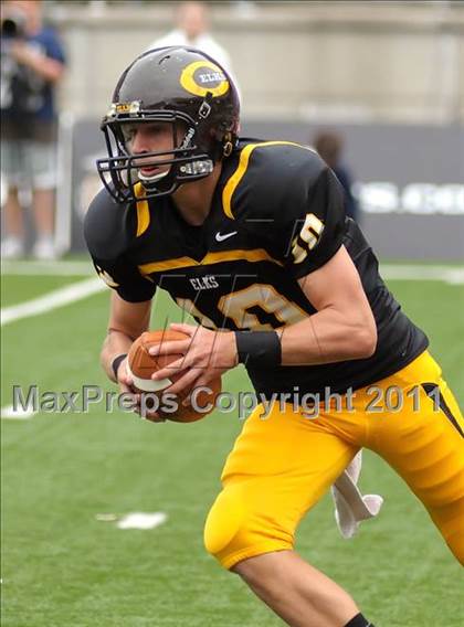 Thumbnail 2 in Indianapolis Cathedral vs. Centerville (Kirk Herbstreit National Kickoff Classic) photogallery.