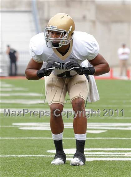 Thumbnail 1 in Indianapolis Cathedral vs. Centerville (Kirk Herbstreit National Kickoff Classic) photogallery.